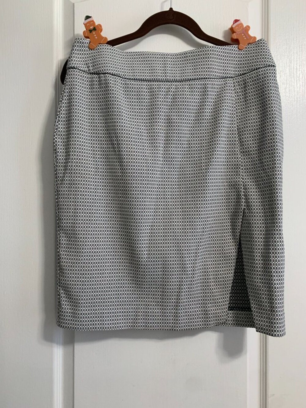 White & Black Design Skirt with a Design Slit in Front